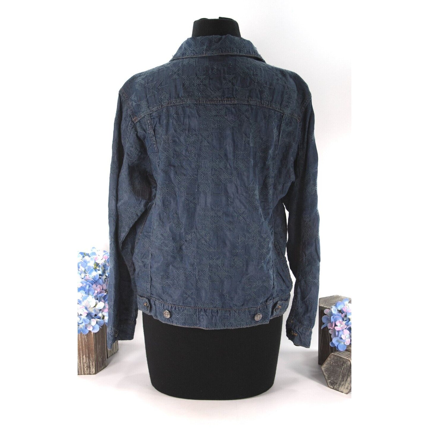 Johnny Was Qiva Embroidered Denim Jacket Size S NWT