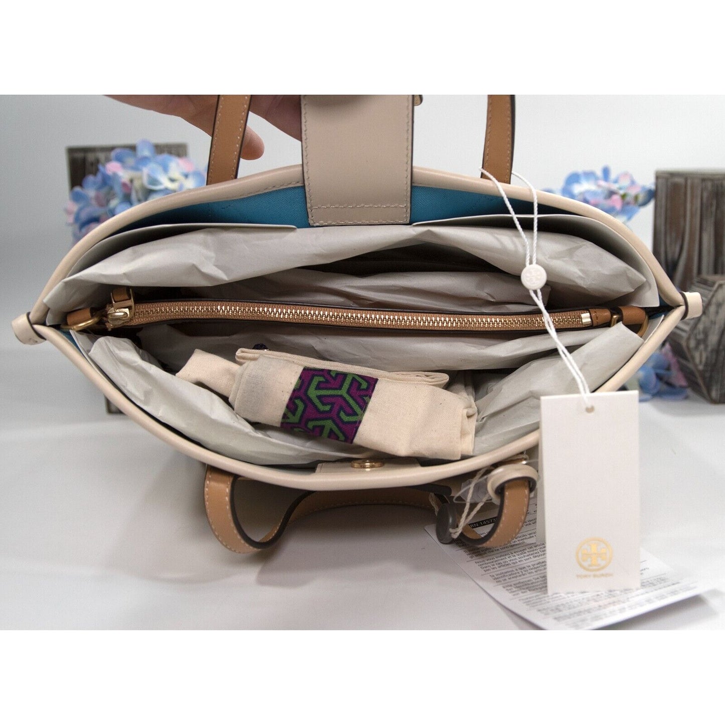 Tory Burch Perry French Cream Climbing Vine Triple Compartment SML Tote Bag NWT