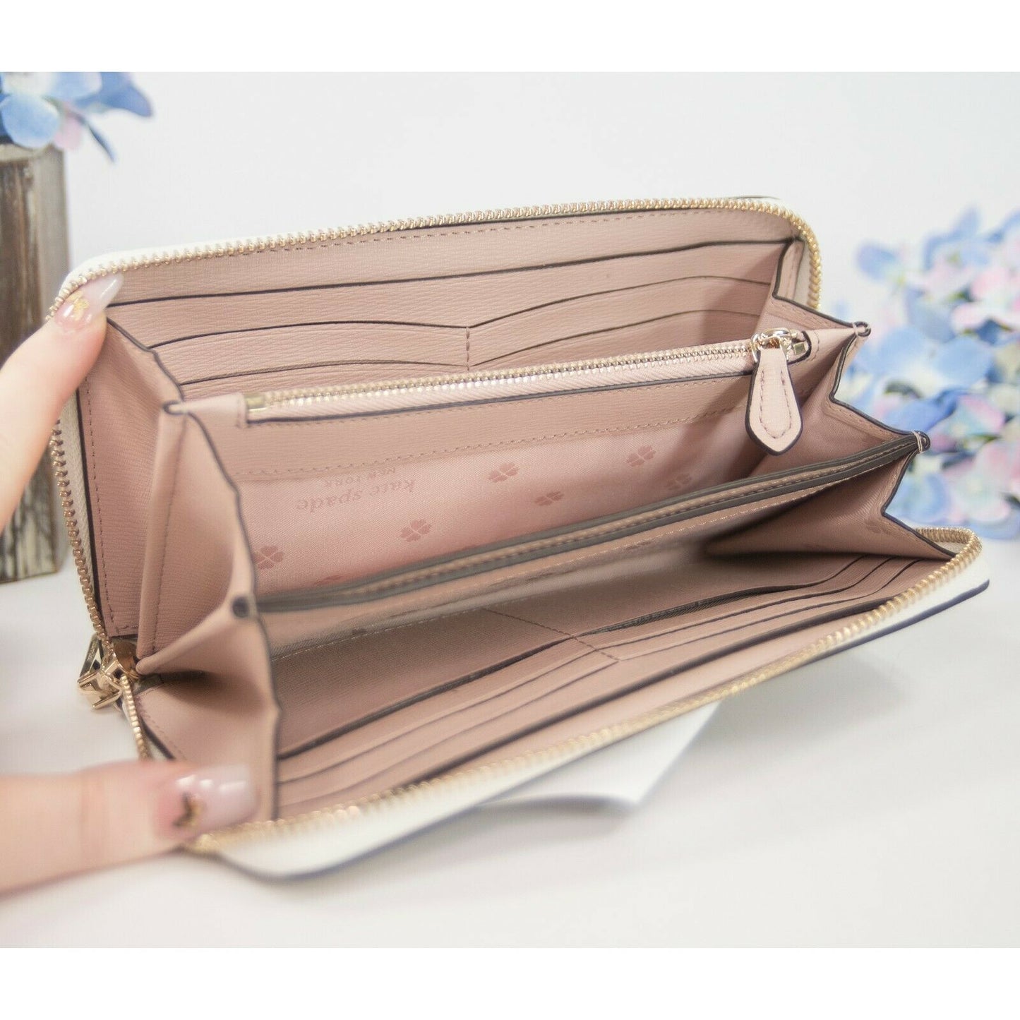 Kate Spade Ivory Leather Spencer Clover Butterfly Zip Around Lacey Wallet NWOT