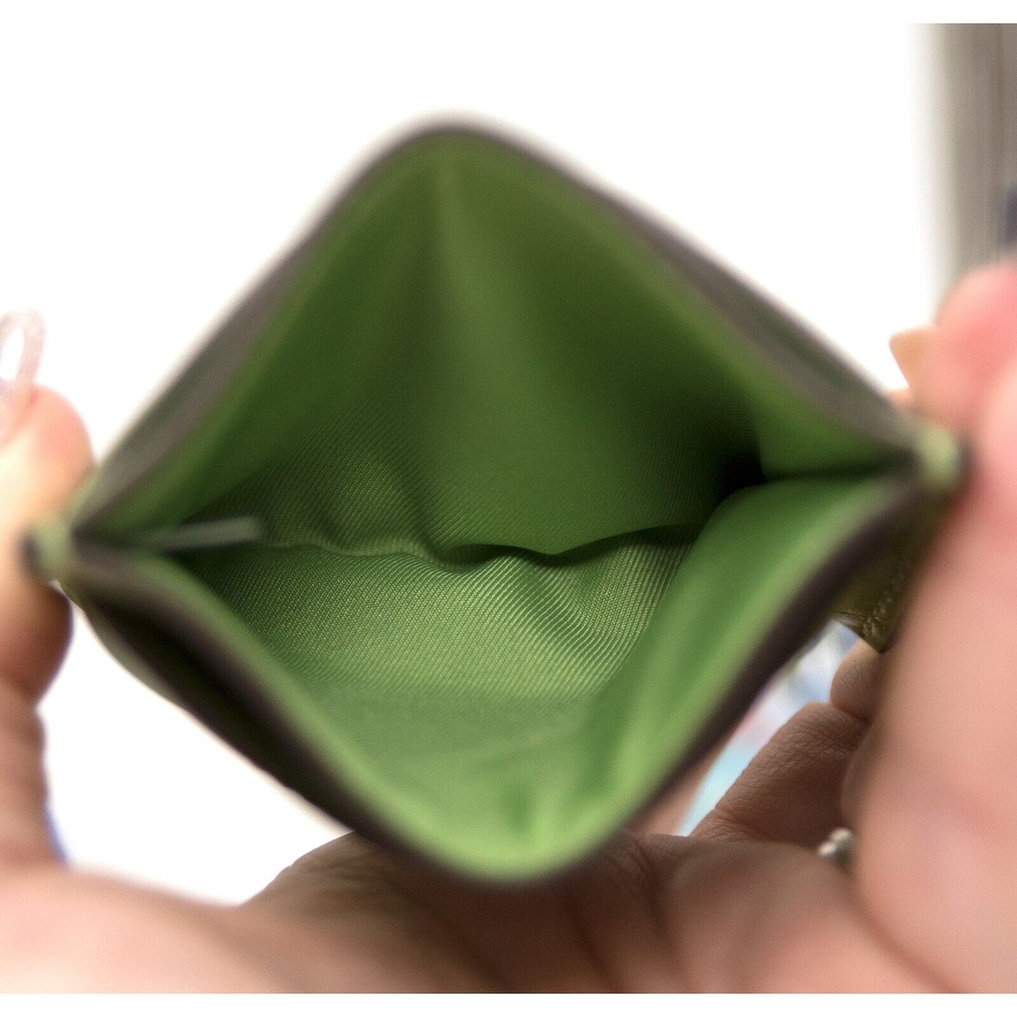 Tory Burch Wild Leaves Green Leather Kira Quilted Logo Card Case Mini Wallet NWT