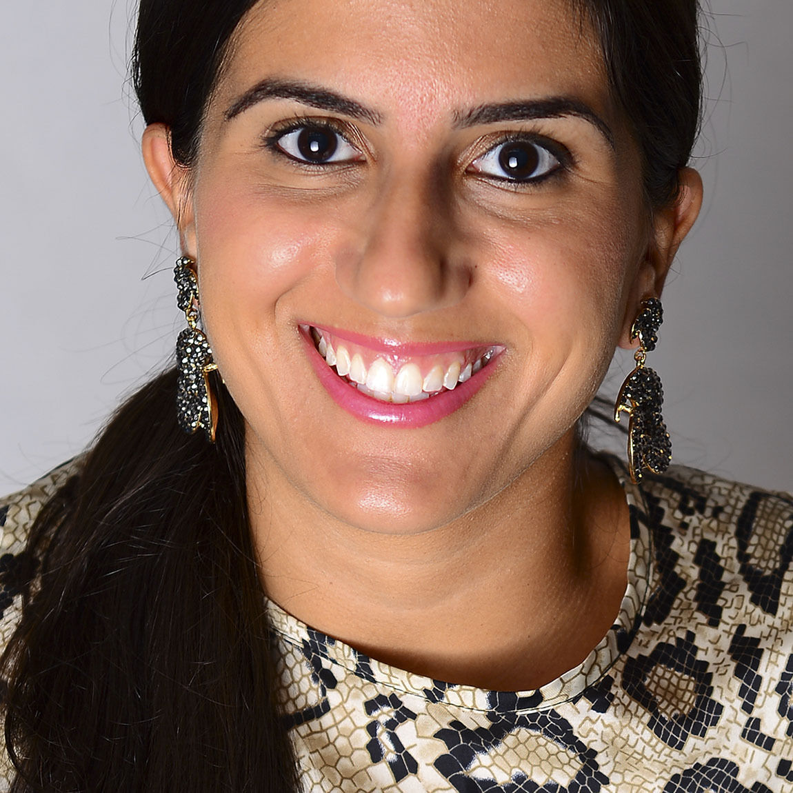 Amrita Singh Gold Tone Gunmetal Crystal Per Se Dangle Earrings ERC 4072 NWT