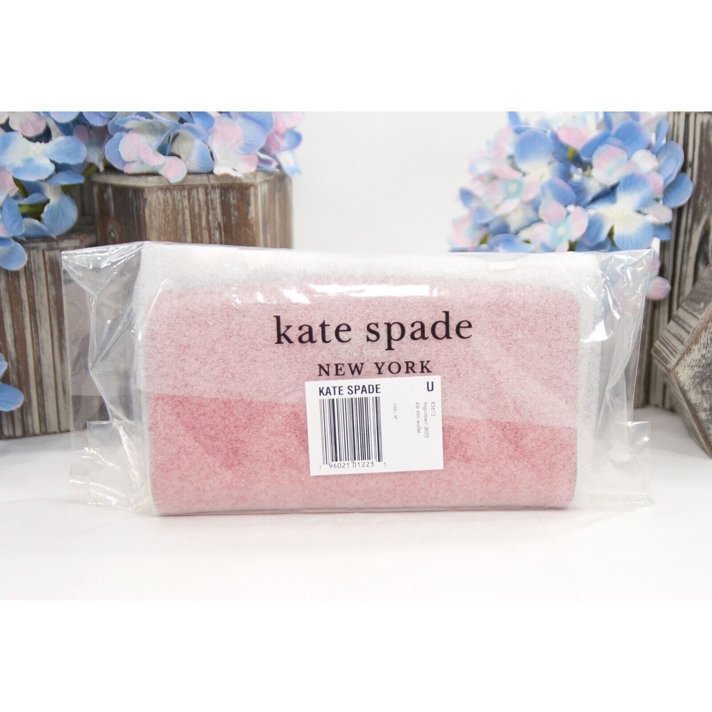 Kate Spade Loganberry Leather Slim Bifold Wallet NWT