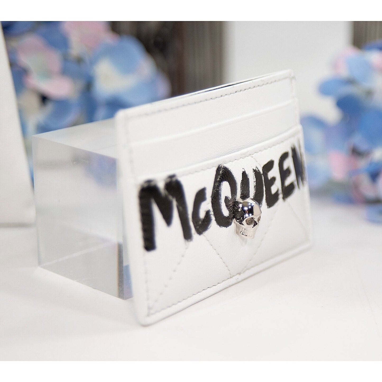 Alexander McQueen White Black Quilted Nappa Leather Skull Card Case Holder NWT