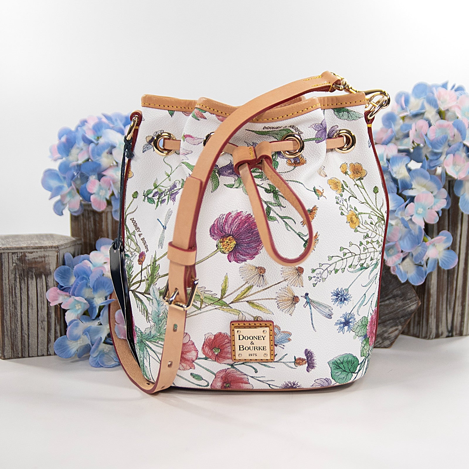 47757600