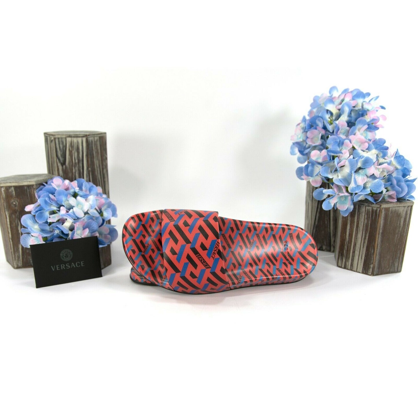 Versace Domma Stampa Greca Orange Peel Blue Logo Leather Pool Slides 37 NIB