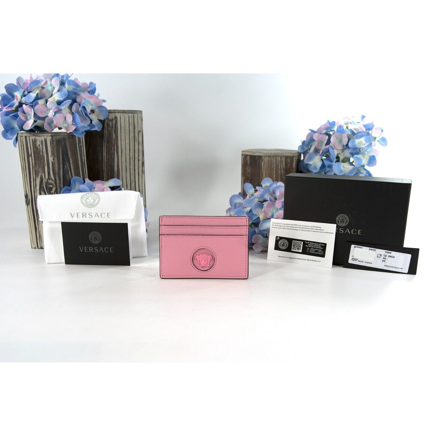 Versace Medusa Head Pink Gold Leather Card Case Holder NWT