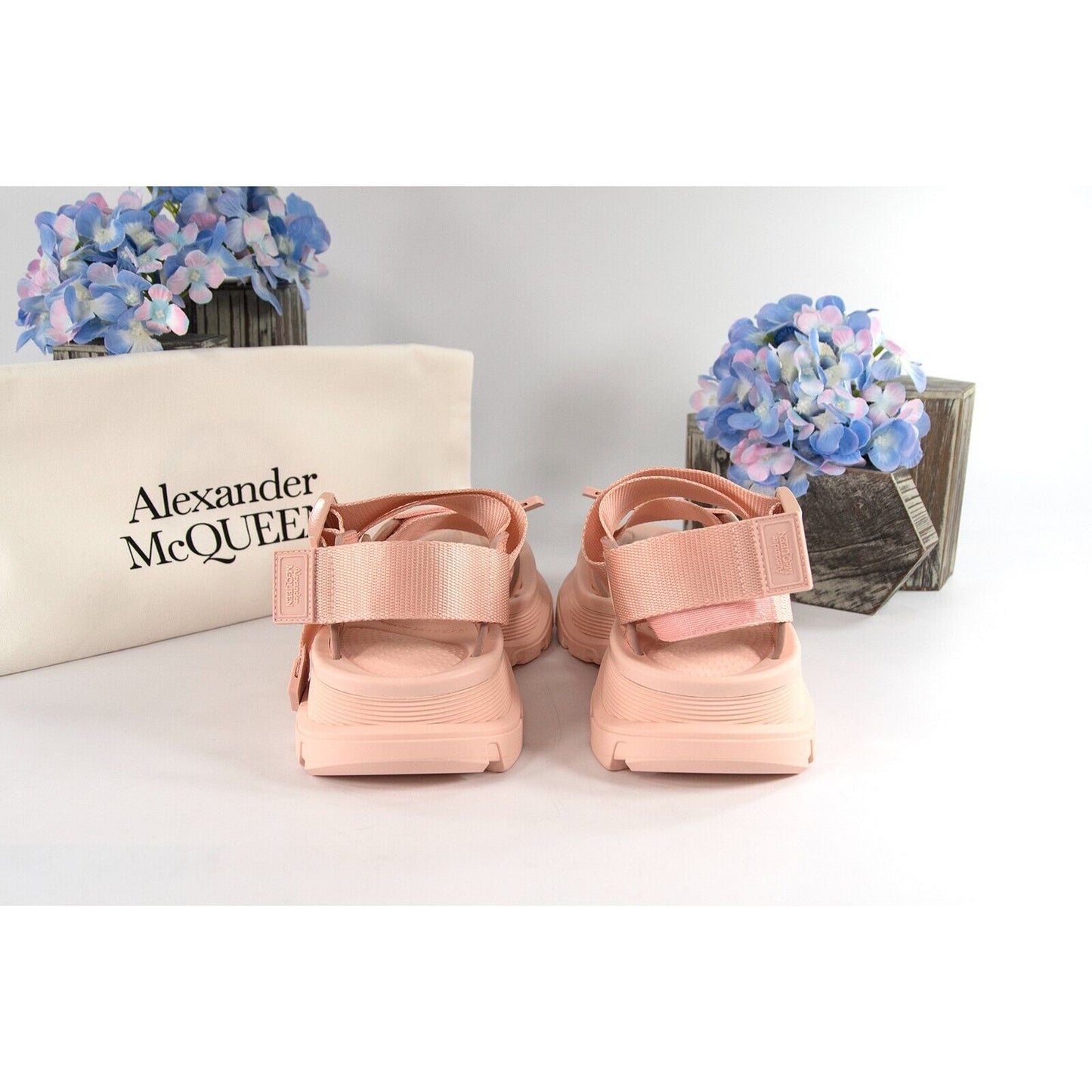 Alexander McQueen Shell Peach Hybrid Tech Leather Webbing Sandals 37 NIB