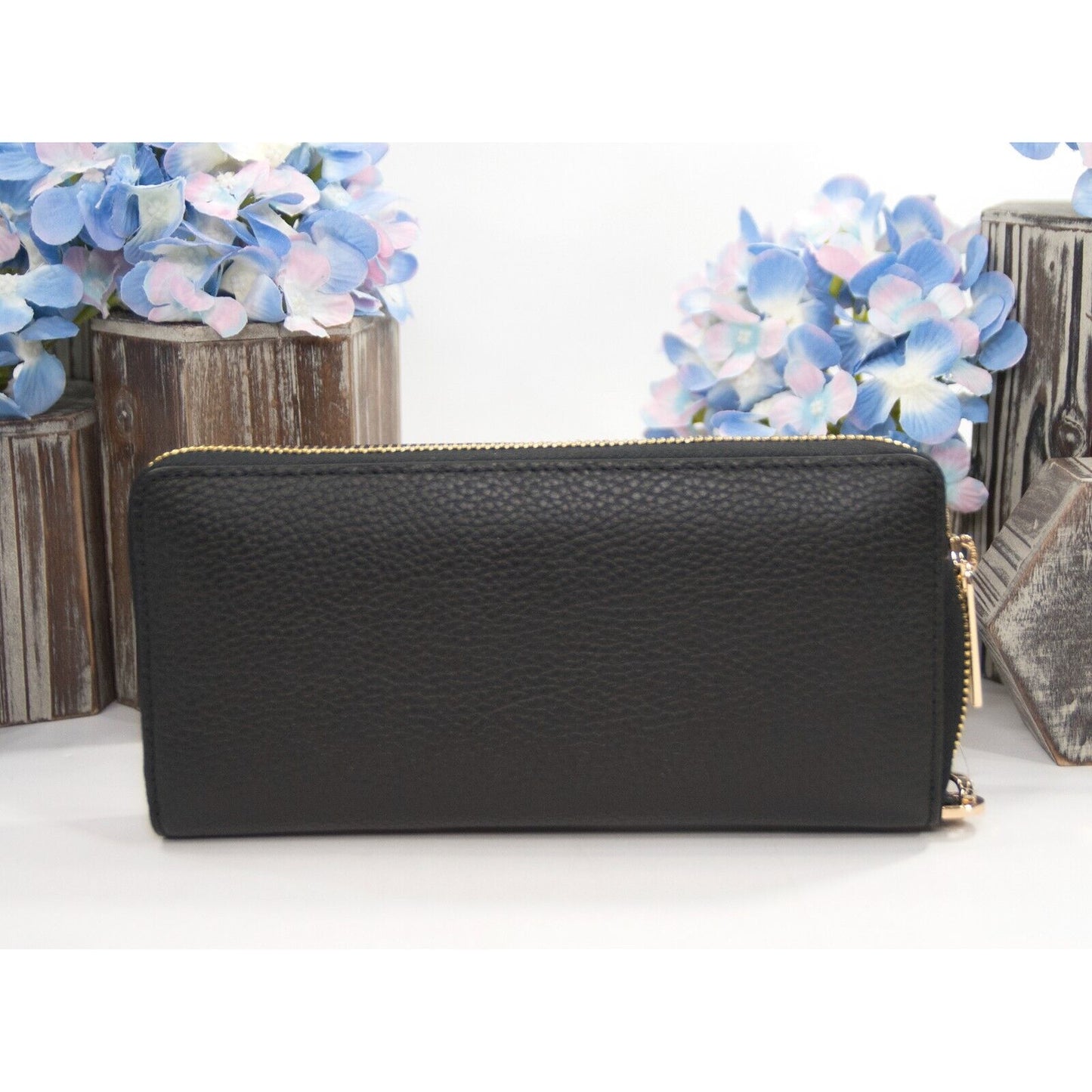 Michael Kors Black Pebbled Leather Zip Around Travel Wallet Wristlet NWT