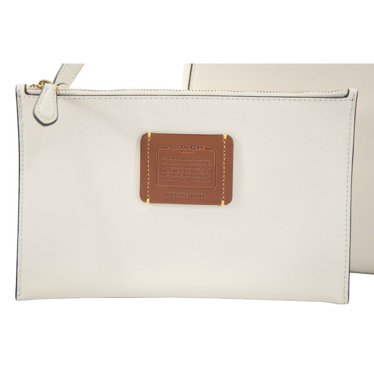 Coach Chalk Leather Maddy Glovetanned Leather Hobo Shoulder Bag 88344 $450 NWT