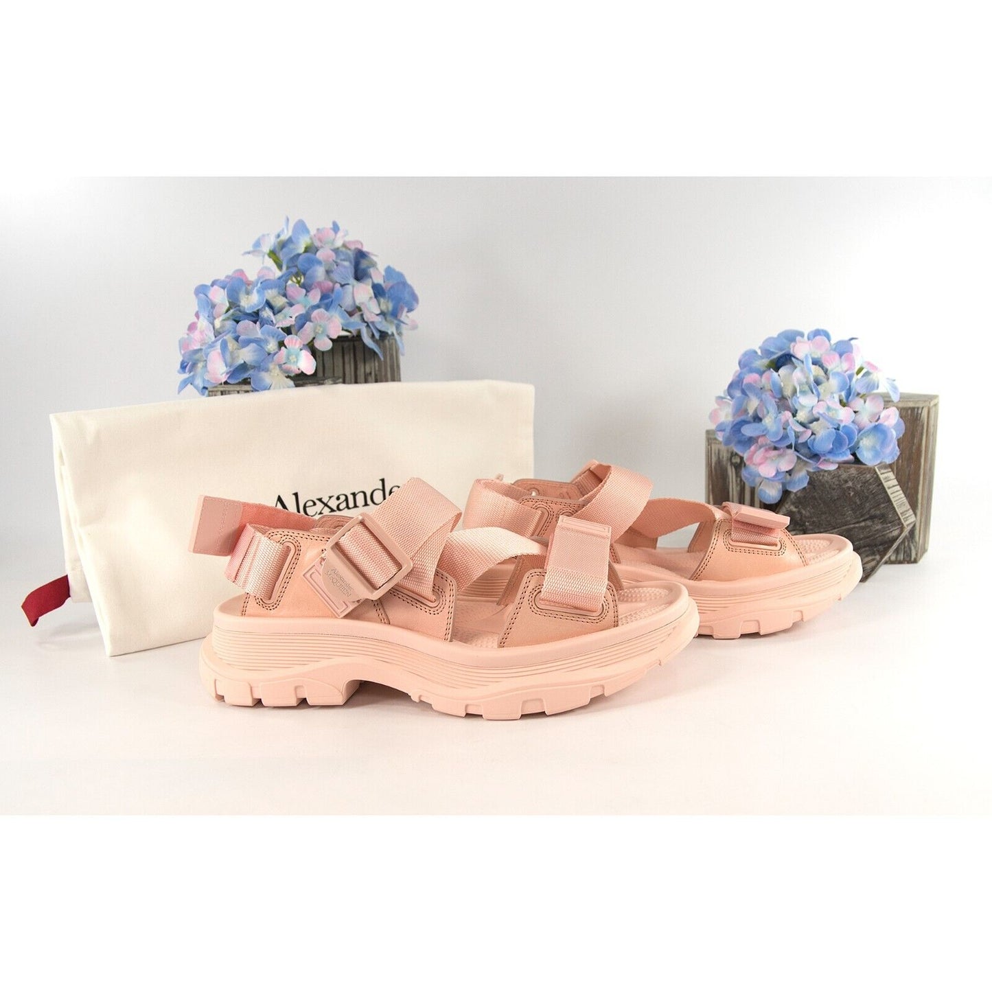 Alexander McQueen Shell Peach Hybrid Tech Leather Webbing Sandals 37 NIB