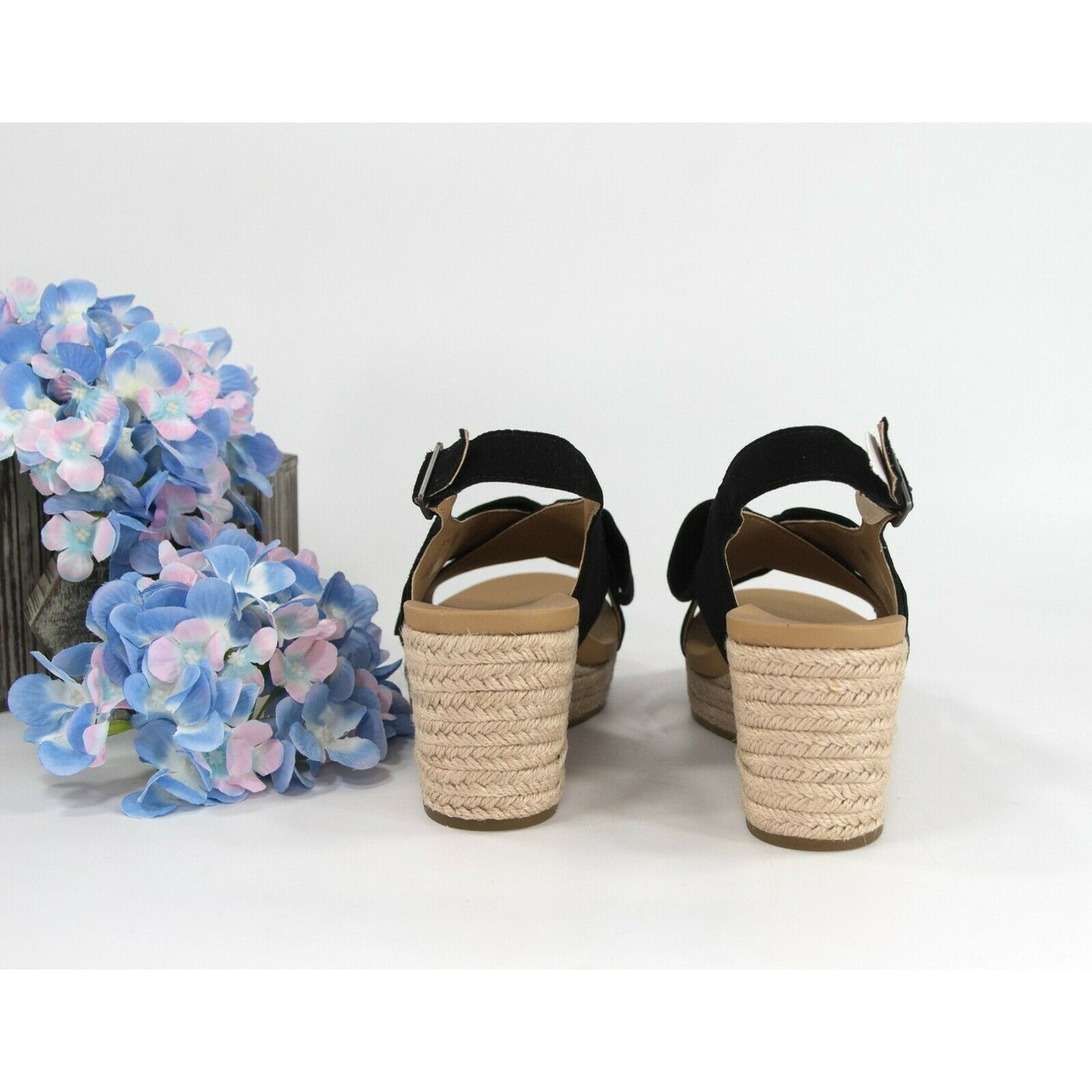 Ugg Camilla Black Suede Bow Front Wedge Heels Sz 8.5 NIB