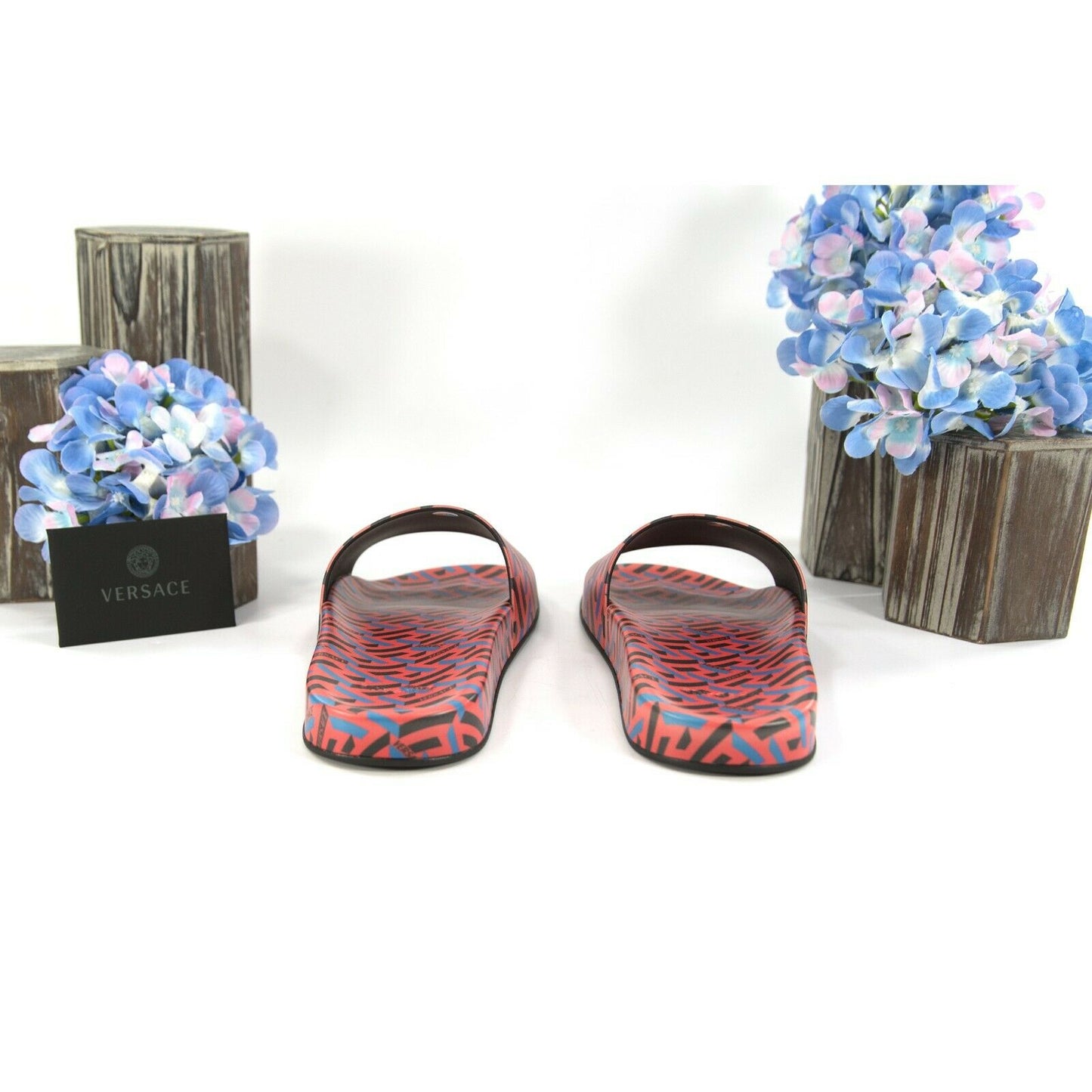 Versace Domma Stampa Greca Orange Peel Blue Logo Leather Pool Slides 37 NIB