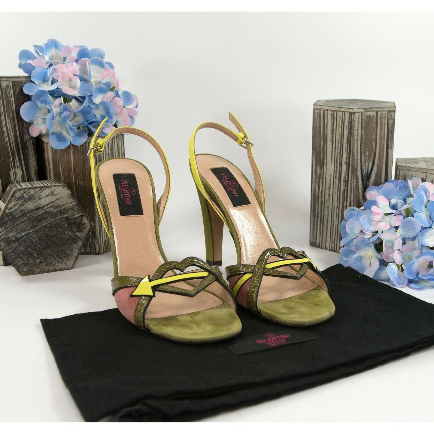 Valentino Limited Edition Cupid Heart Army Green Suede Python Heels 37 7 NIB