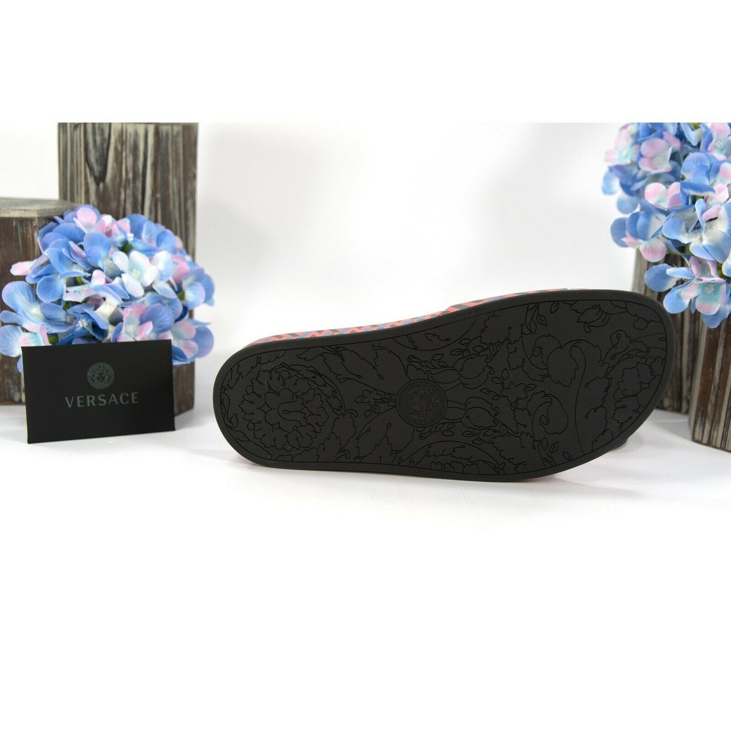 Versace Domma Stampa Greca Orange Peel Blue Logo Leather Pool Slides 37 NIB