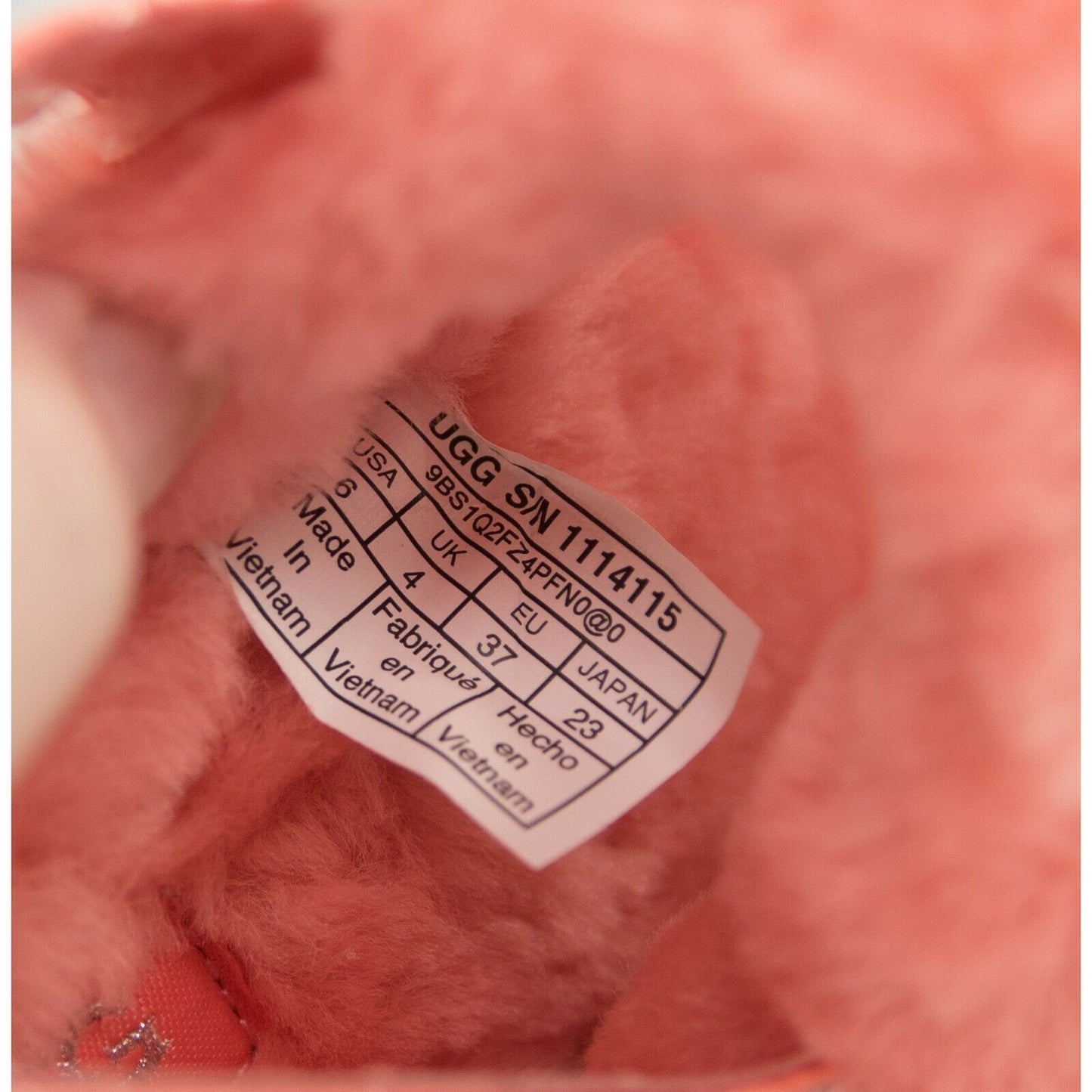 UGG Fluff Oh Yea Coral Bling Sheepskin Fur Slippers Slides Sandals Sz 6 NIB