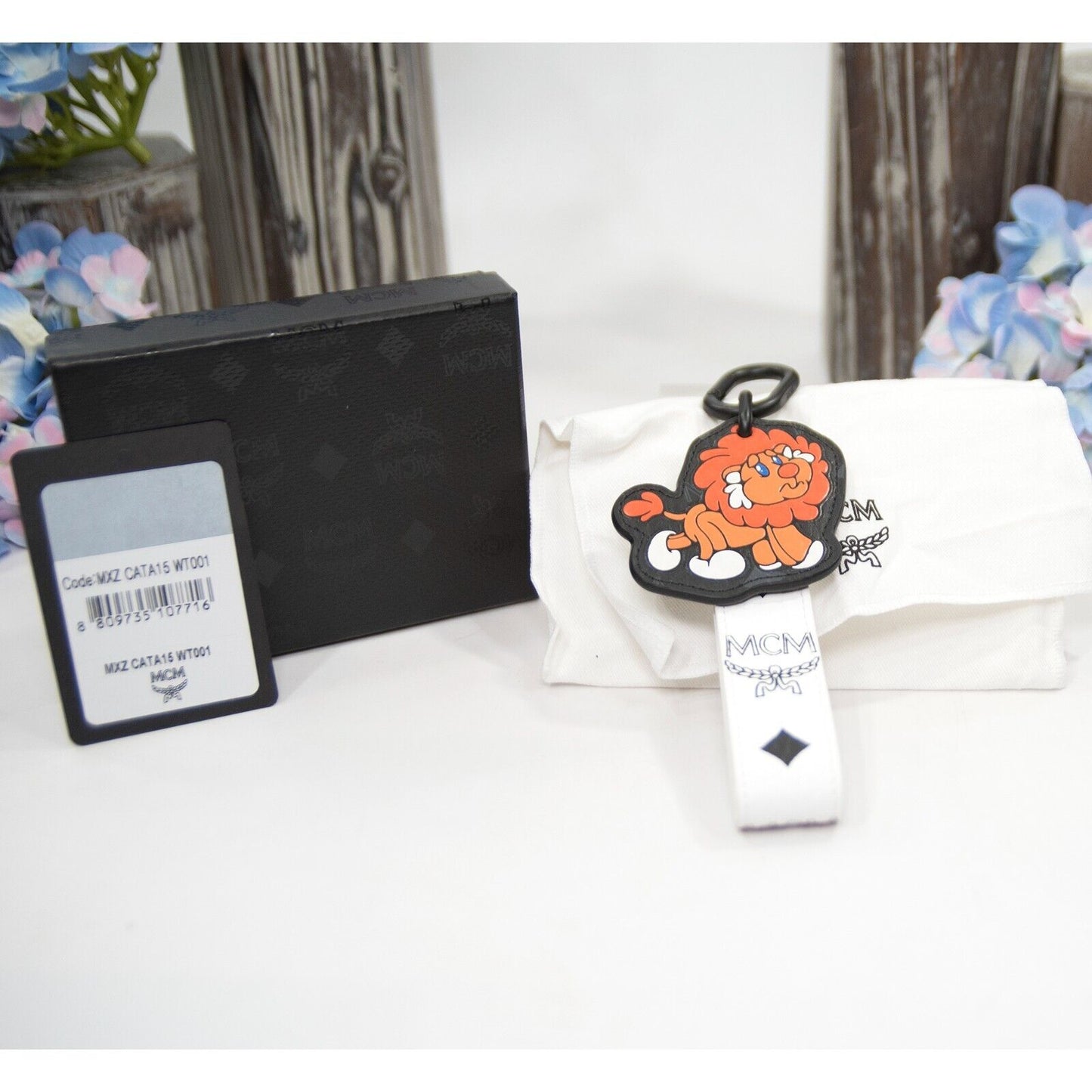 MCM x SAMBYPEN Henry Timid Lion Logo Leather Large Bag Charm Keychain NWT