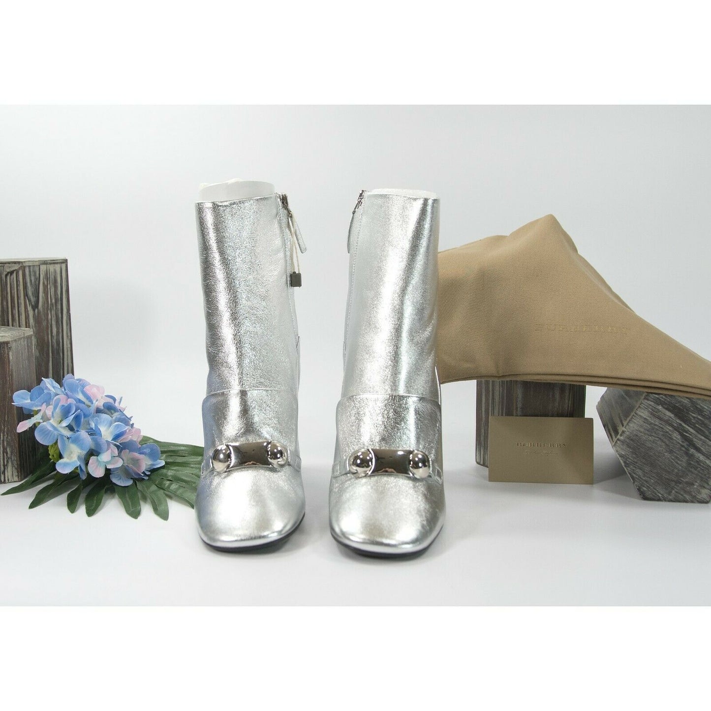 Burberry Metallic Silver Leather Brabant Zip Ankle Booties Boots Size 39.5