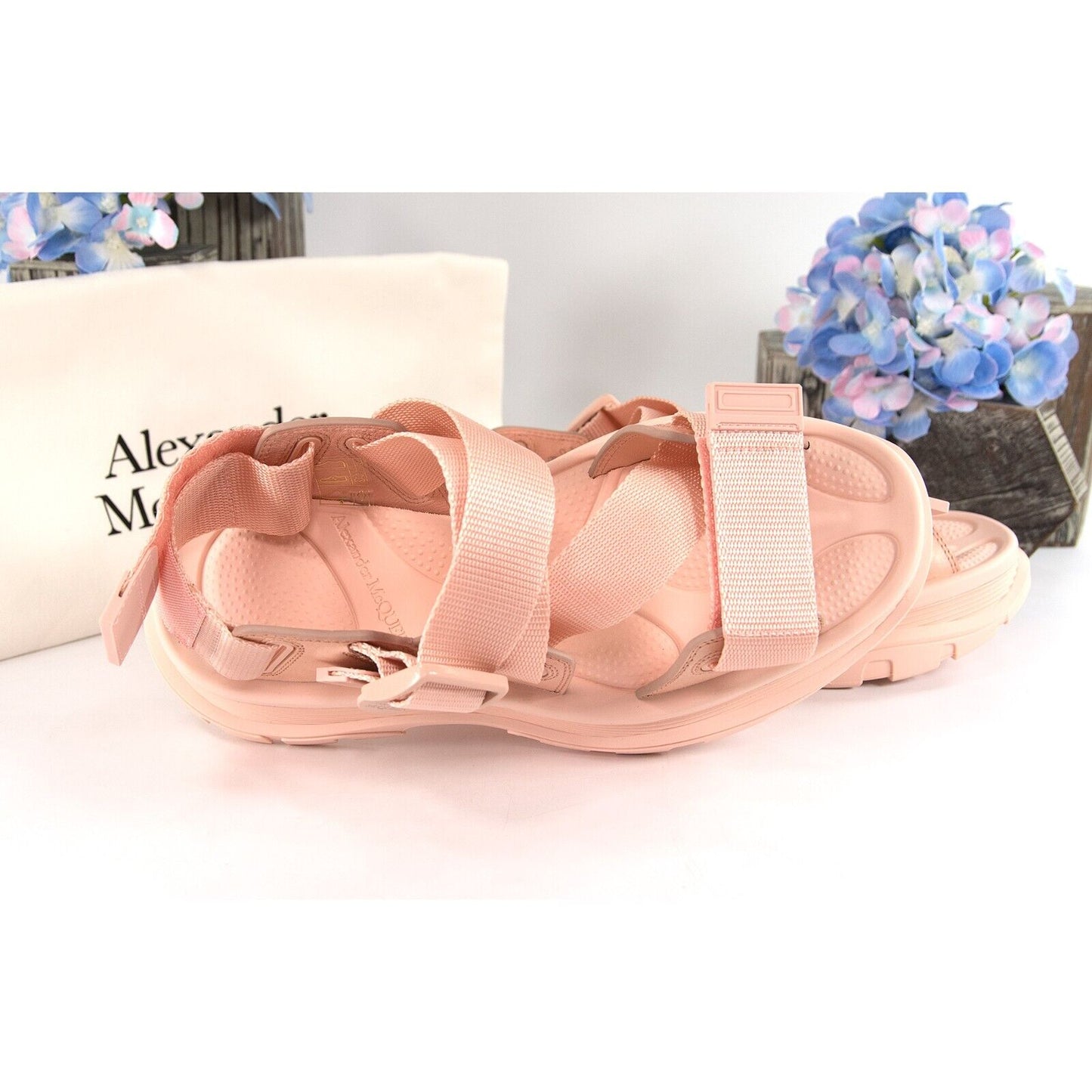 Alexander McQueen Shell Peach Hybrid Tech Leather Webbing Sandals 37 NIB
